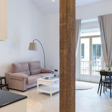 Acogedor Apartamento En Pleno Centro De Malaga By Sharingco Exterior photo