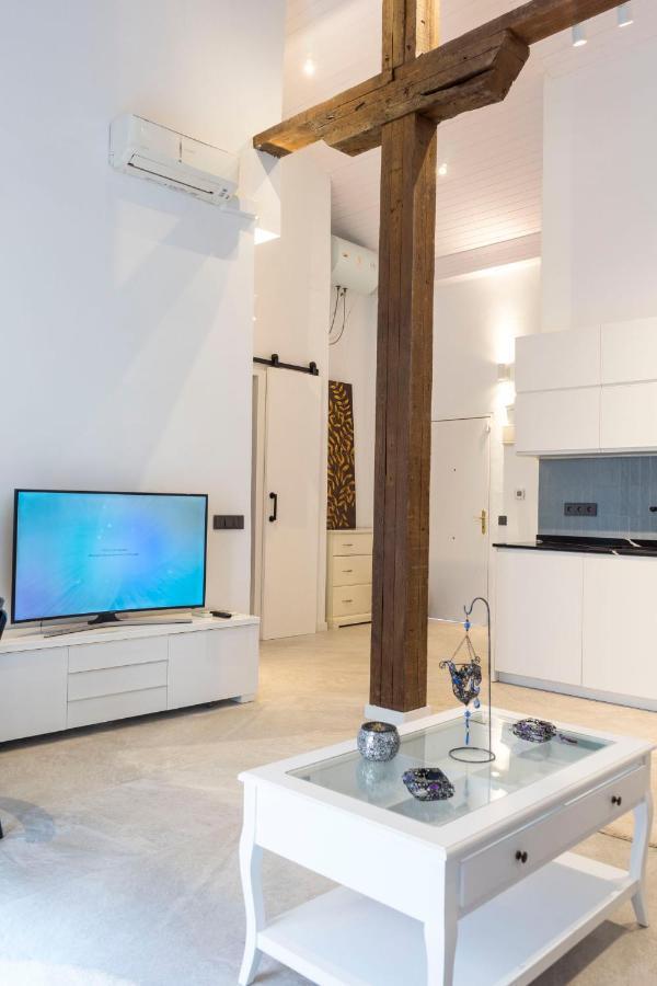 Acogedor Apartamento En Pleno Centro De Malaga By Sharingco Exterior photo
