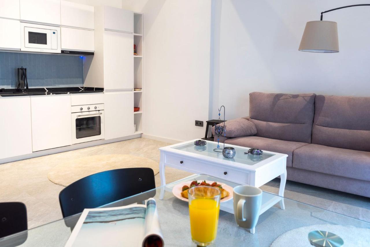 Acogedor Apartamento En Pleno Centro De Malaga By Sharingco Exterior photo