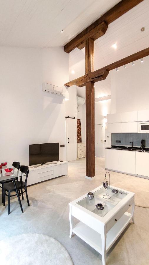 Acogedor Apartamento En Pleno Centro De Malaga By Sharingco Exterior photo